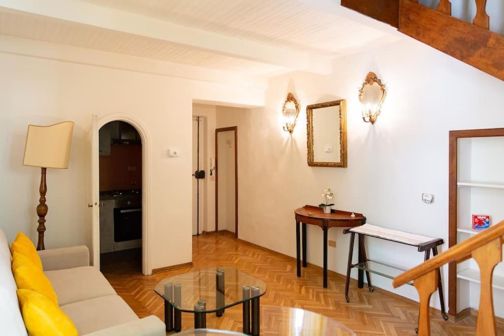 Charming 1Br Apartment Florencja Zewnętrze zdjęcie